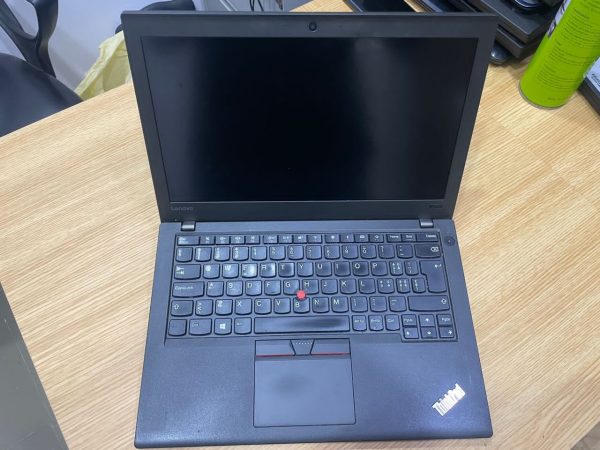 Lenovo Thinkpad x270 | 7th Gen | Intel Core i5 | 8GB Ram | 128GB, 256GB SSD