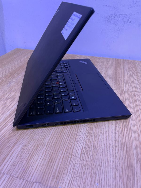 Lenovo Thinkpad T470 | 6th Gen | Intel Core i5  2.5ghz | 256GB SSD | 8GB Ram | Windows 11 Pro - Image 4
