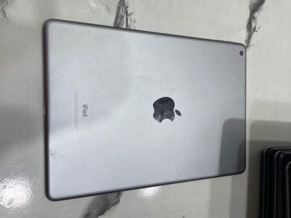 Apple iPad 2 - Image 3